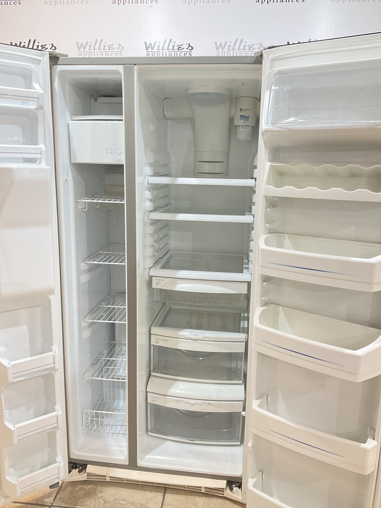 Ge Used Refrigerator Side by Side 33x69 1/2