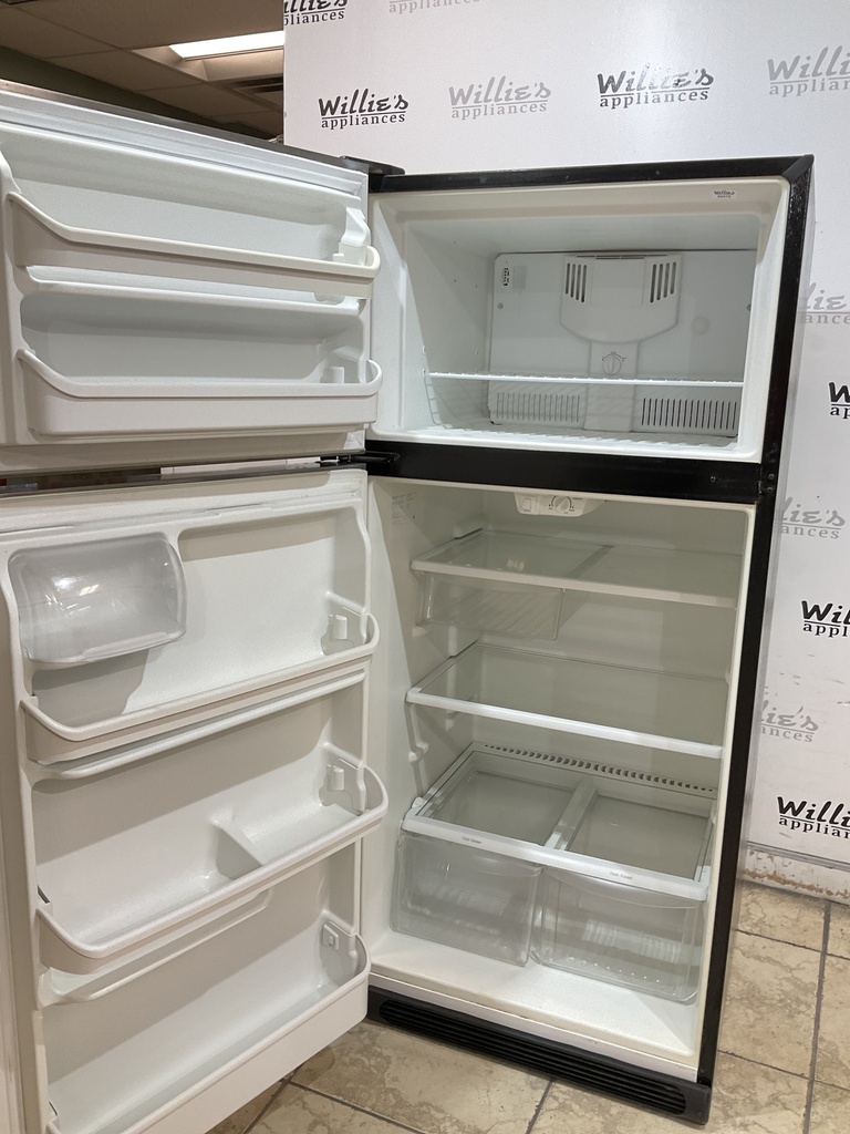 Frigidaire Used Refrigerator Top and Bottom 30x65 /2”