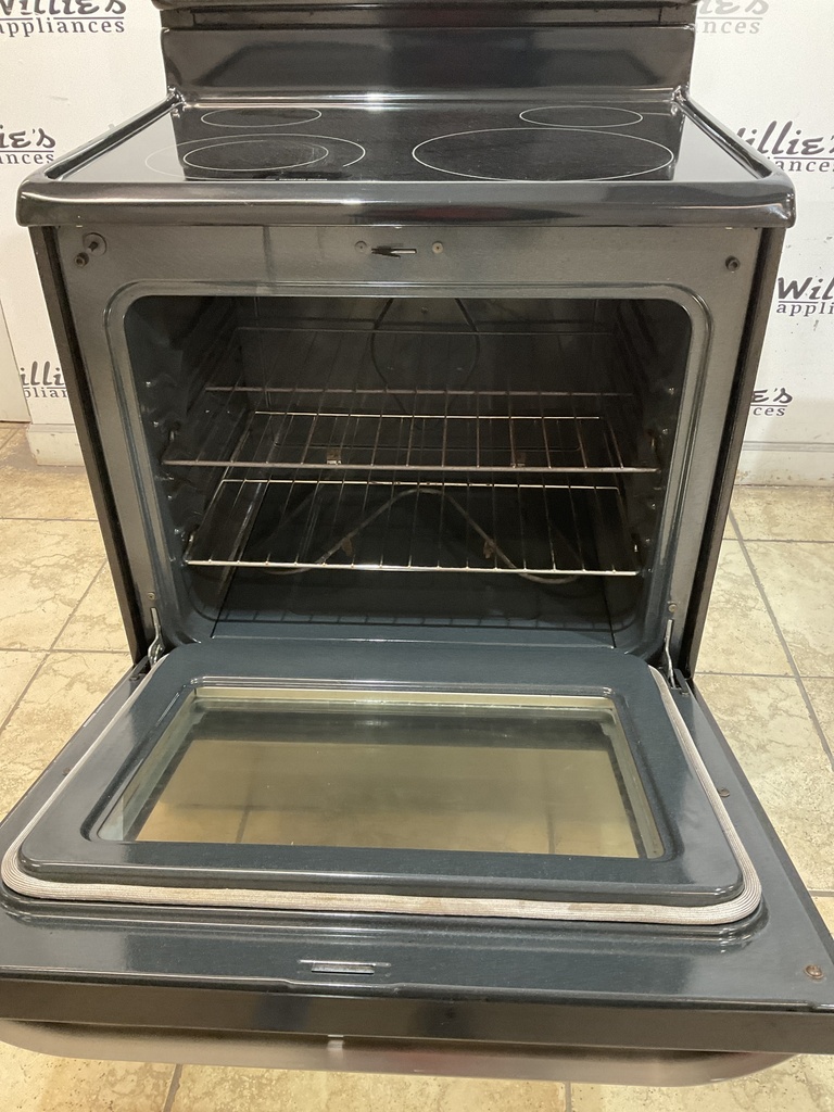 Frigidaire Used Electric Stove 220volts (40/50 AMP) 30inches”