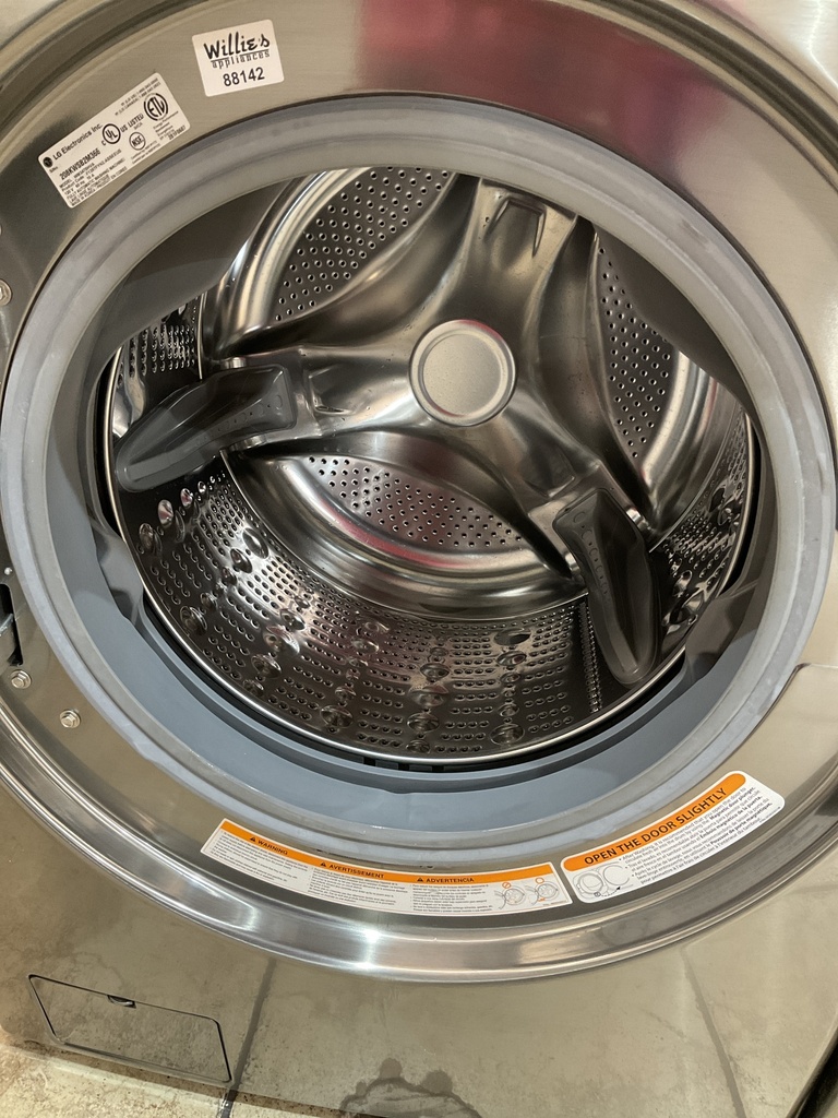 Lg Used Electric Set Washer/Dryer 220volts (30AMP) 27/27inches