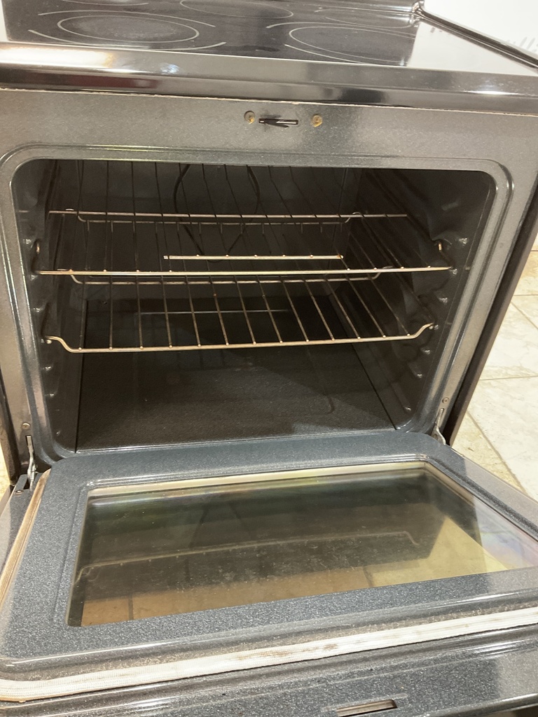 Kenmore Used Electric Stove 220volts (40/50 AMP) 30inches”