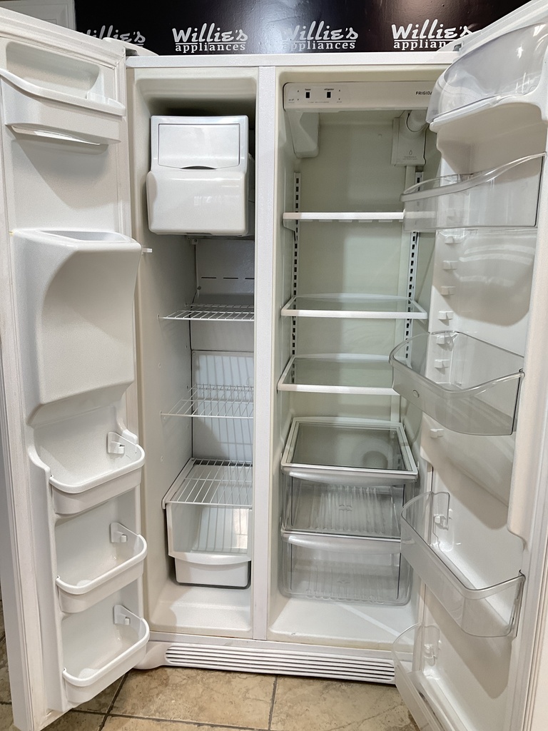 Frigidaire Used Refrigerator Side by Side 36x69