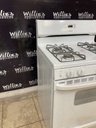 Hotpoint Used Natural Gas Stove 220volts (40/50 AMP) 30inches”