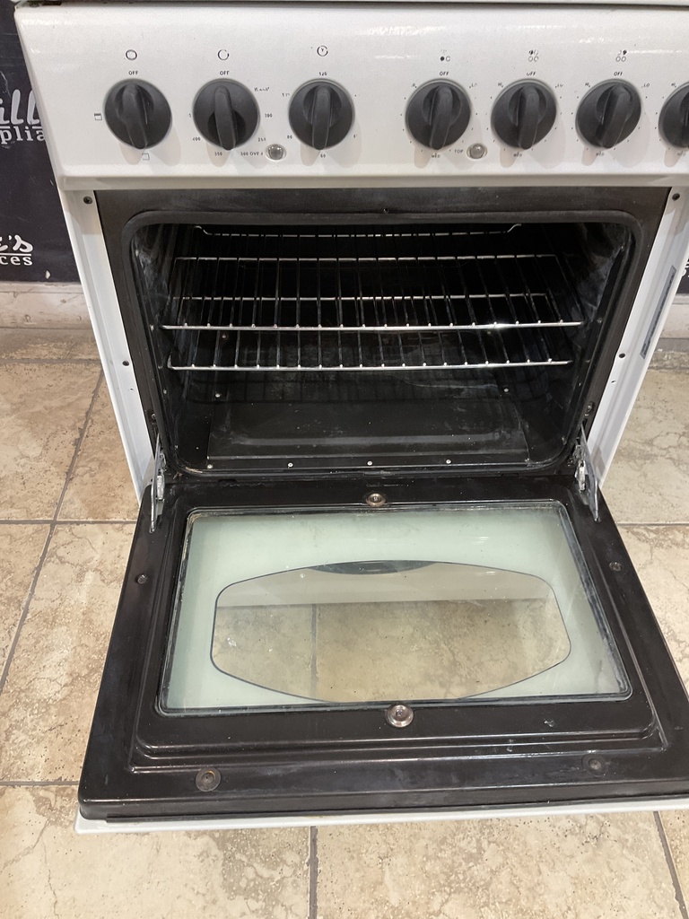 Avanti Used Electric Stove 220volts (40/50 AMP) 23 1/2”