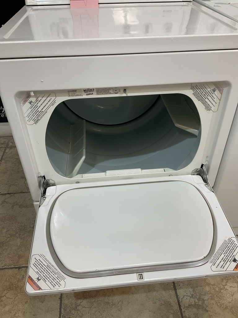Kenmore Used Natural Gas Set Washer/Dryer 7/37inches”