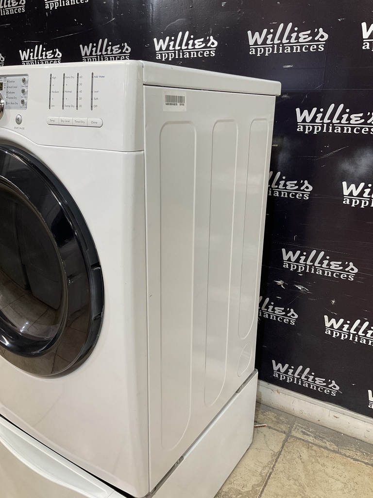 Kenmore Used Electric Dryer 220volts (30 AMP) 27inches {3 prong}