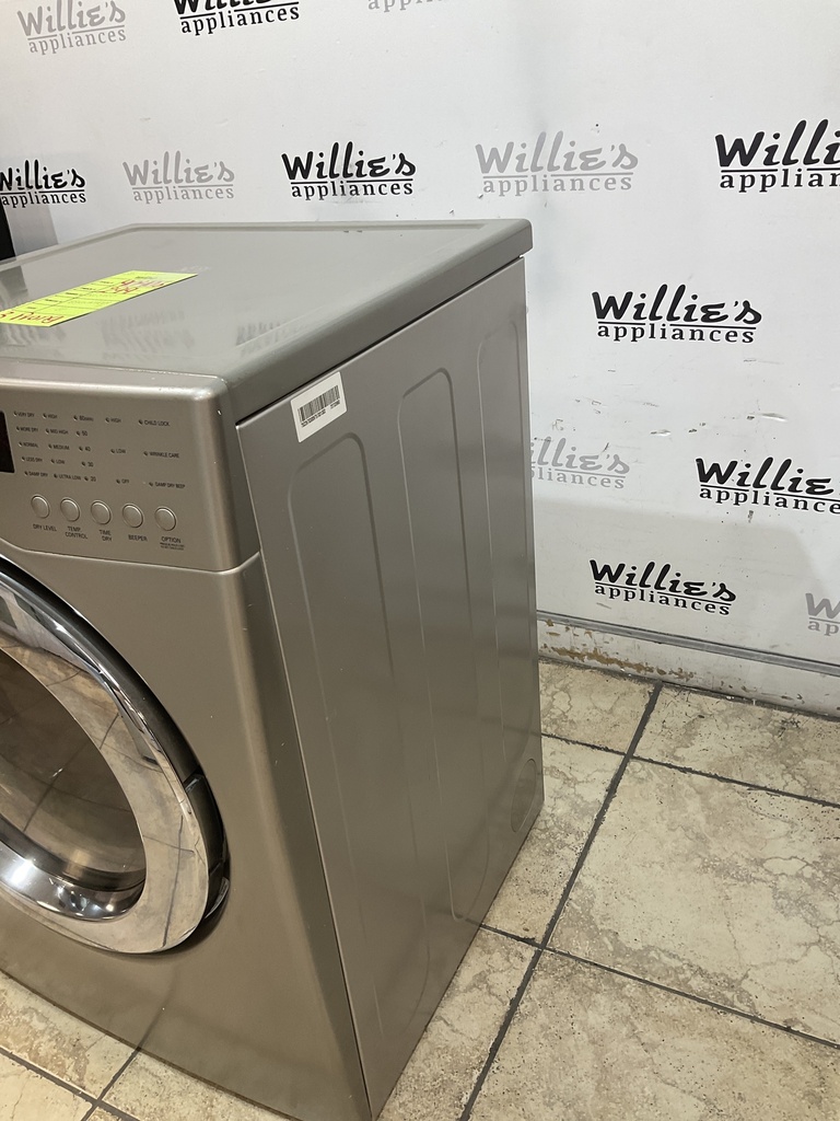 Lg Used Electric Dryer 220volts (30 AMP) 27inches {3 prong}