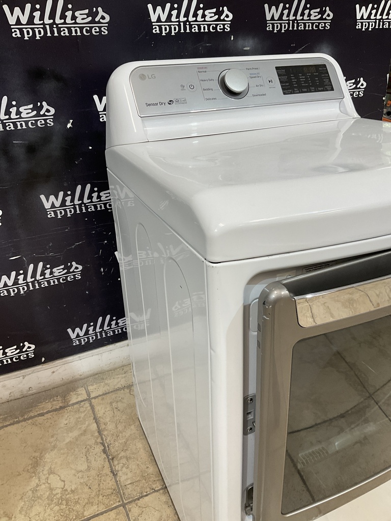 Lg Used Electric Dryer 220volts (30 AMP) 27inches {3 prong}