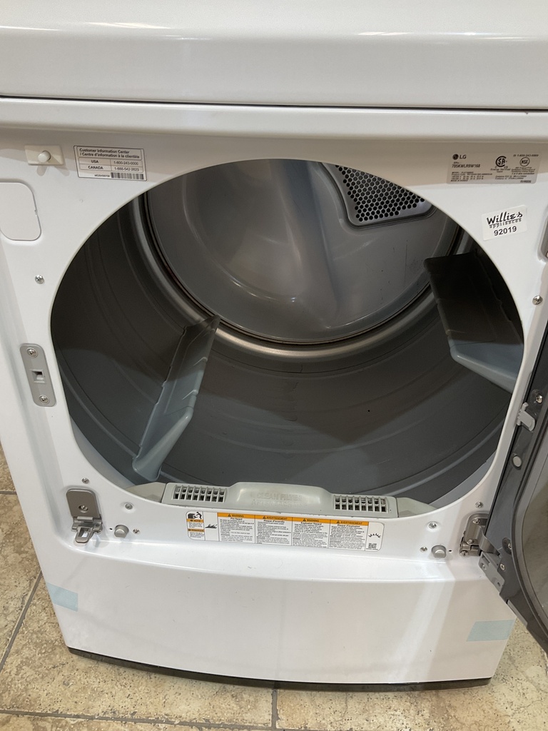 Lg Used Electric Dryer 220volts (30 AMP) 27inches {3 prong}