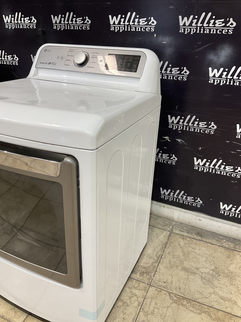 Lg Used Electric Dryer 220volts (30 AMP) 27inches {3 prong}
