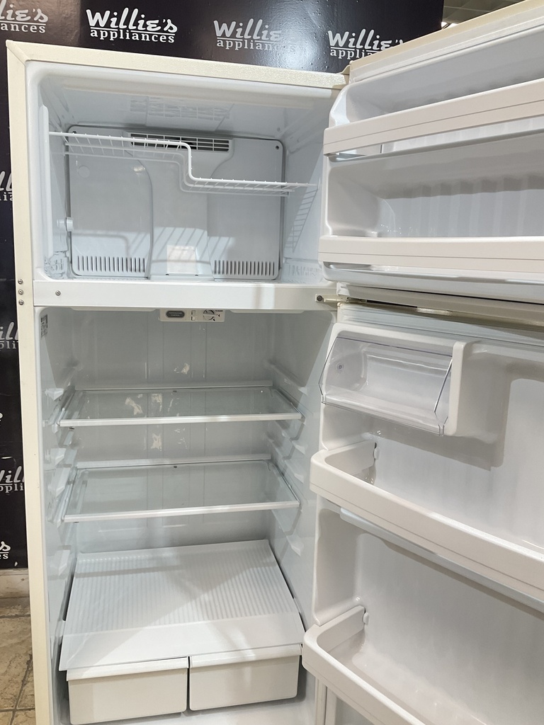 Ge Used Refrigerator Top and Bottom 28x67