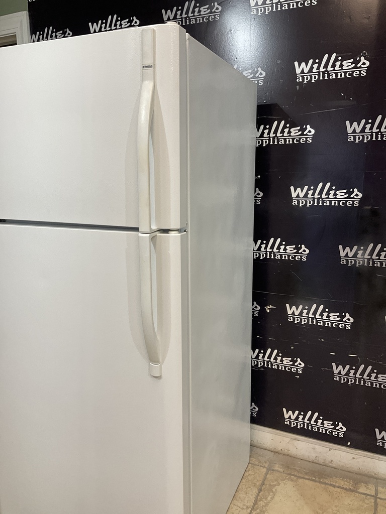 Kenmore Used Refrigerator Top and Bottom 30x65 1/2” 