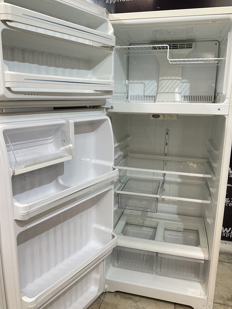 Ge Used Refrigerator Top and Bottom 28x67 