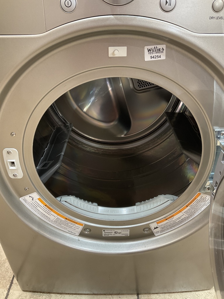 Lg Used Electric Dryer 220volts (30 AMP) 27inches {3 prong} 