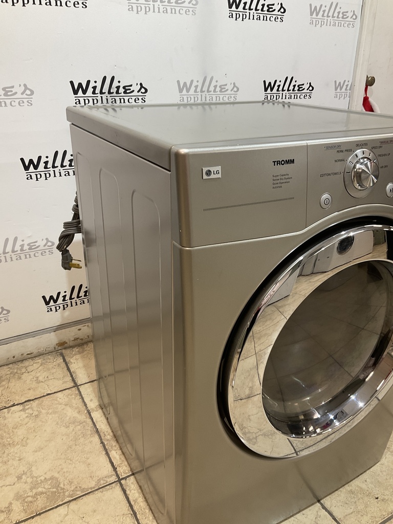 Lg Used Electric Dryer 220volts (30 AMP) 27inches {3 prong} 