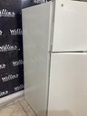 Ge Used Refrigerator Top and Bottom 28x61 1/2” 