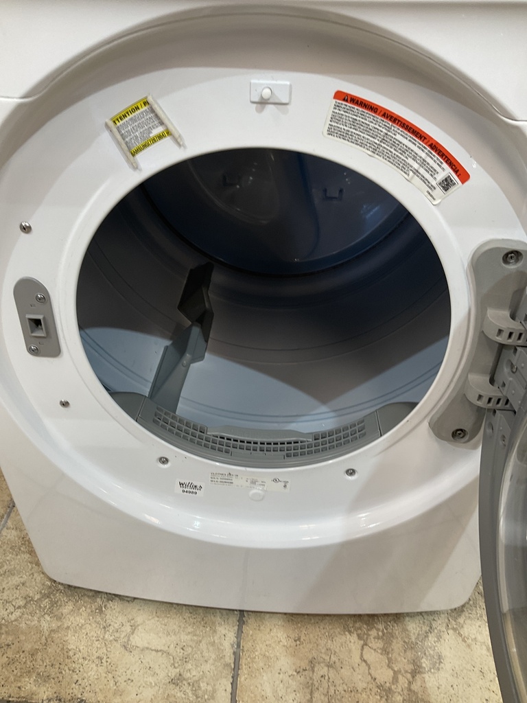 Samsung Used Electric Dryer 220volts (30 AMP) 27inches {4 prong} 