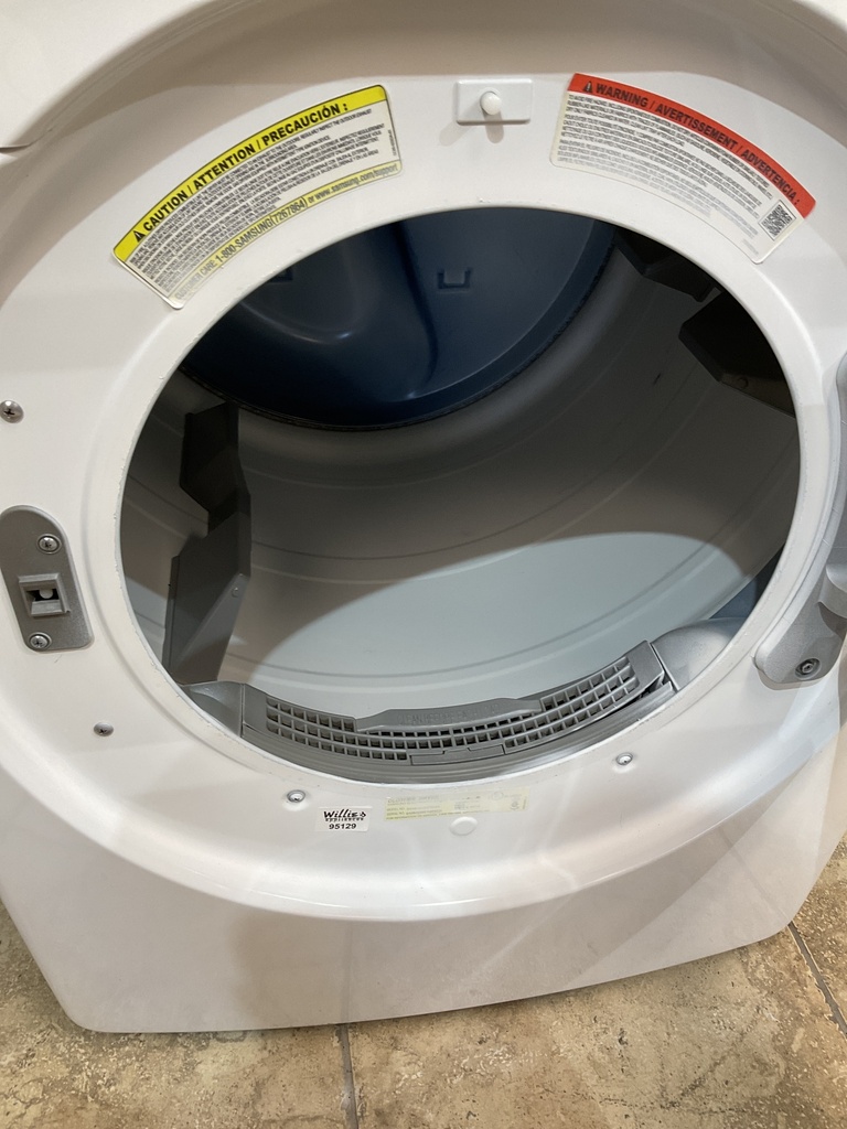 Samsung Used Electric Dryer 220volts (30 AMP) 27inches {4 prong} 