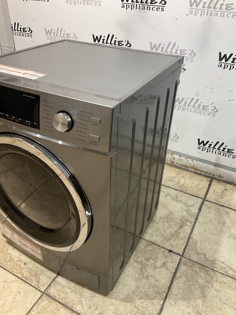 Summit Used Combo Washer/Dryer 23 1/2” 