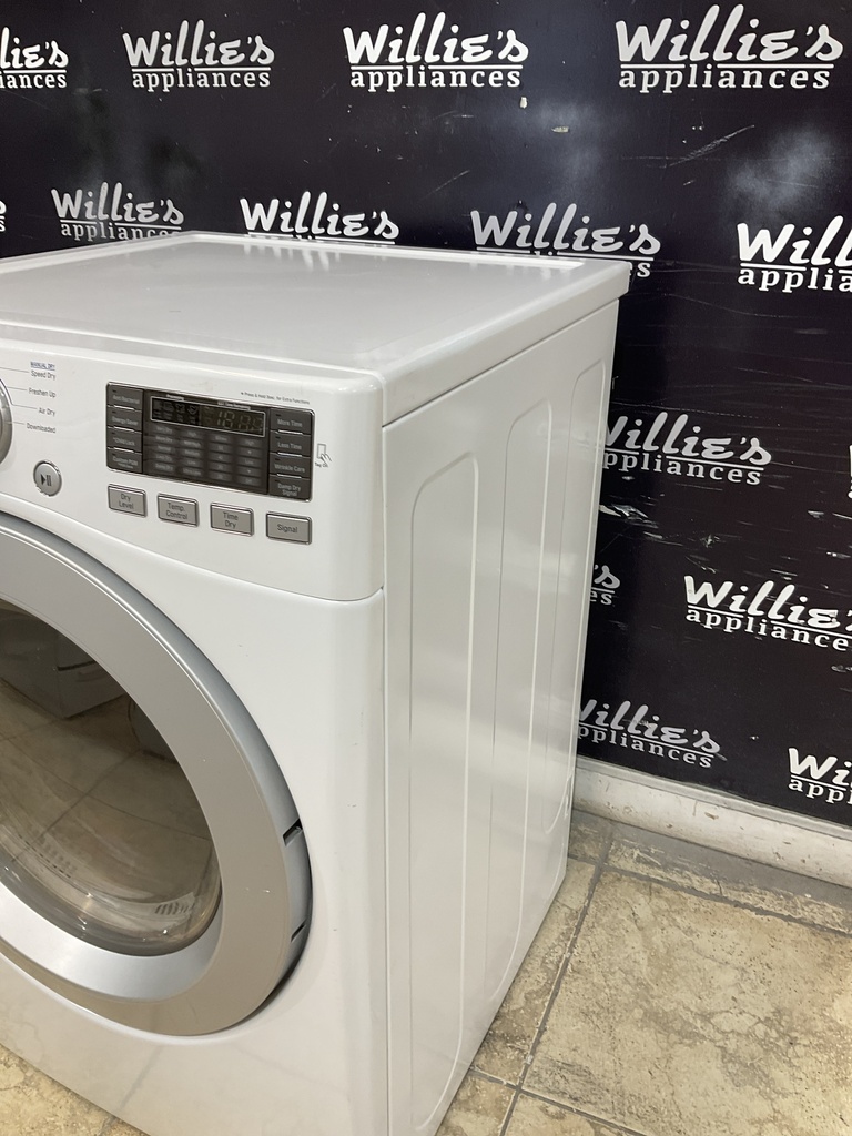 Lg Used Electric Dryer 220volts (30 AMP) 27inches {3 prong} 