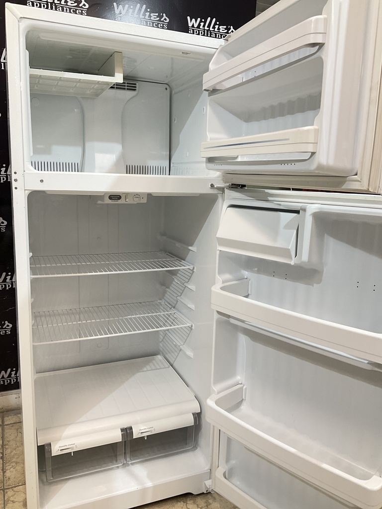 Ge Used Refrigerator Top and Bottom 28x67 