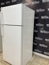 Ge Used Refrigerator Top and Bottom 28x67 