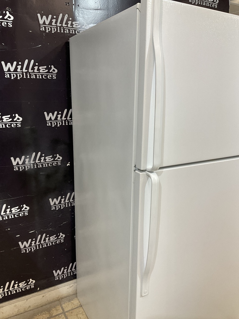 Whirlpool Used Refrigerator Top and Bottom 30x65 1/2” 
