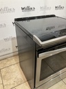 Whirlpool Used Electric Stove 220volts (40/50 AMP) 30inches {4 prong} 