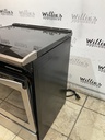 Whirlpool Used Electric Stove 220volts (40/50 AMP) 30inches {3 prong} 