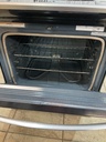 Whirlpool Used Electric Stove 220volts (40/50 AMP) 30inches {3 prong} 