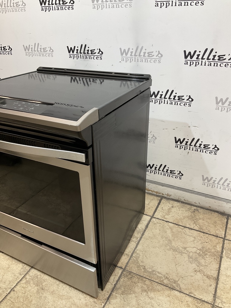 Whirlpool Used Electric Stove 220volts (40/50 AMP) 30inches {4 prong} 