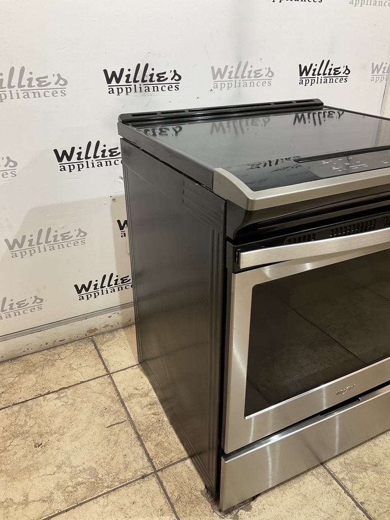 Whirlpool Used Electric Stove 220volts (40/50 AMP) 30inches {4 prong} 