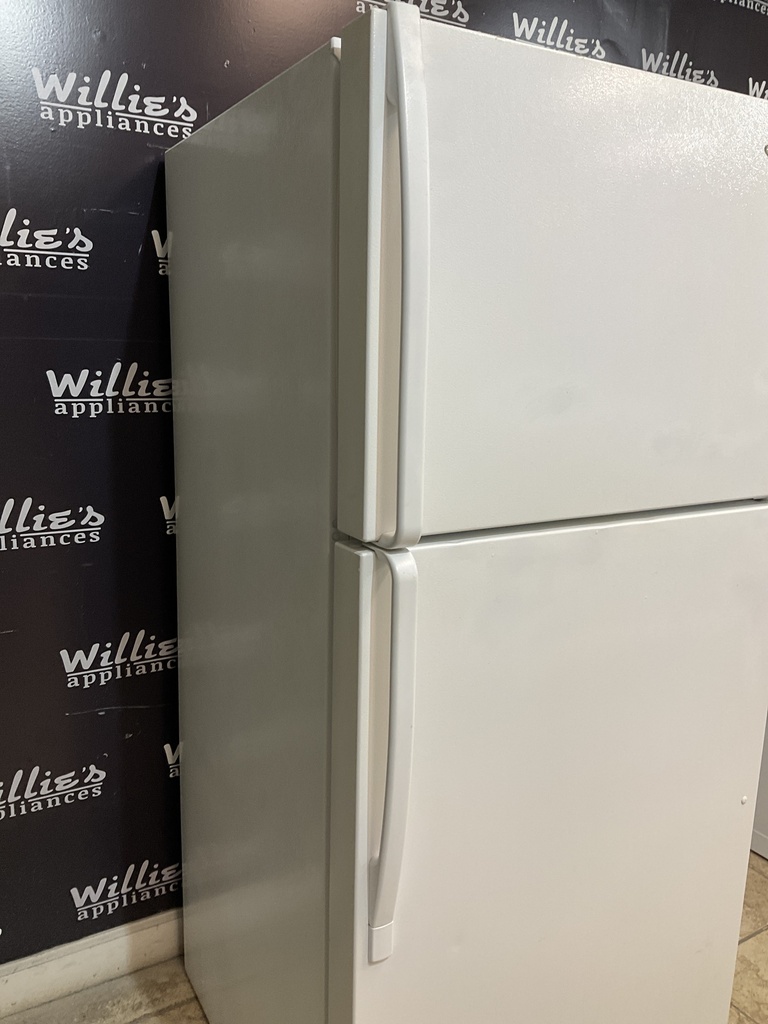 Whirlpool Used Refrigerator Top and Bottom 30x65 1/2” 