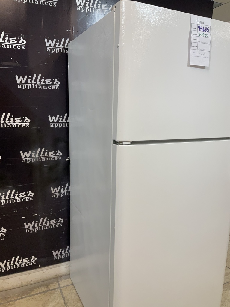 Frigidaire Used Refrigerator Top and Bottom 30x68 1/2” 