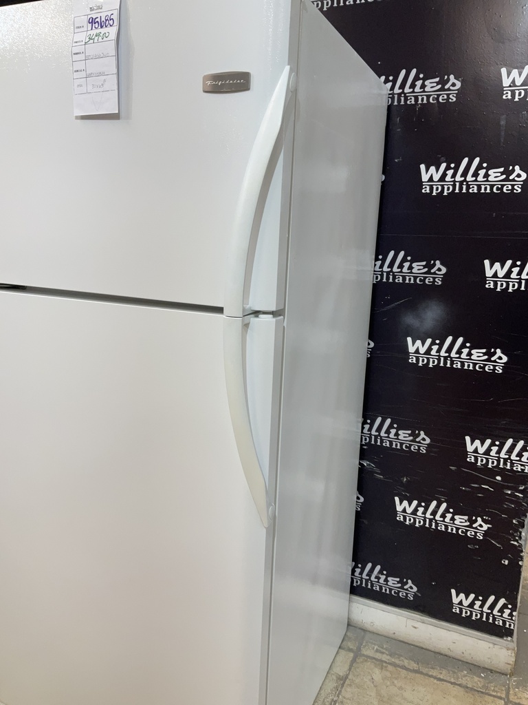 Frigidaire Used Refrigerator Top and Bottom 30x68 1/2” 