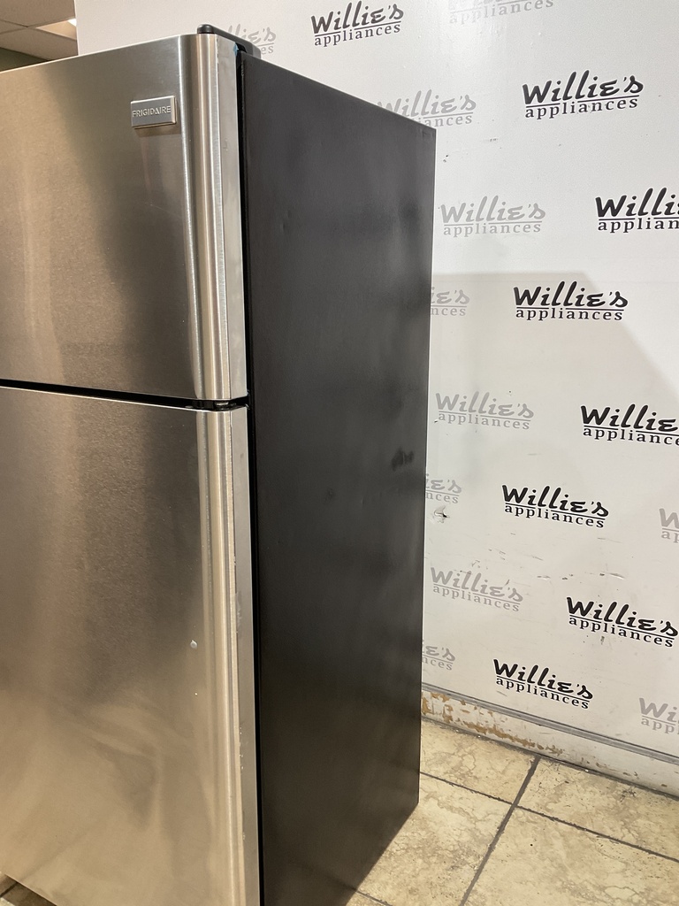 Frigidaire Used Refrigerator Top and Bottom 30x66 