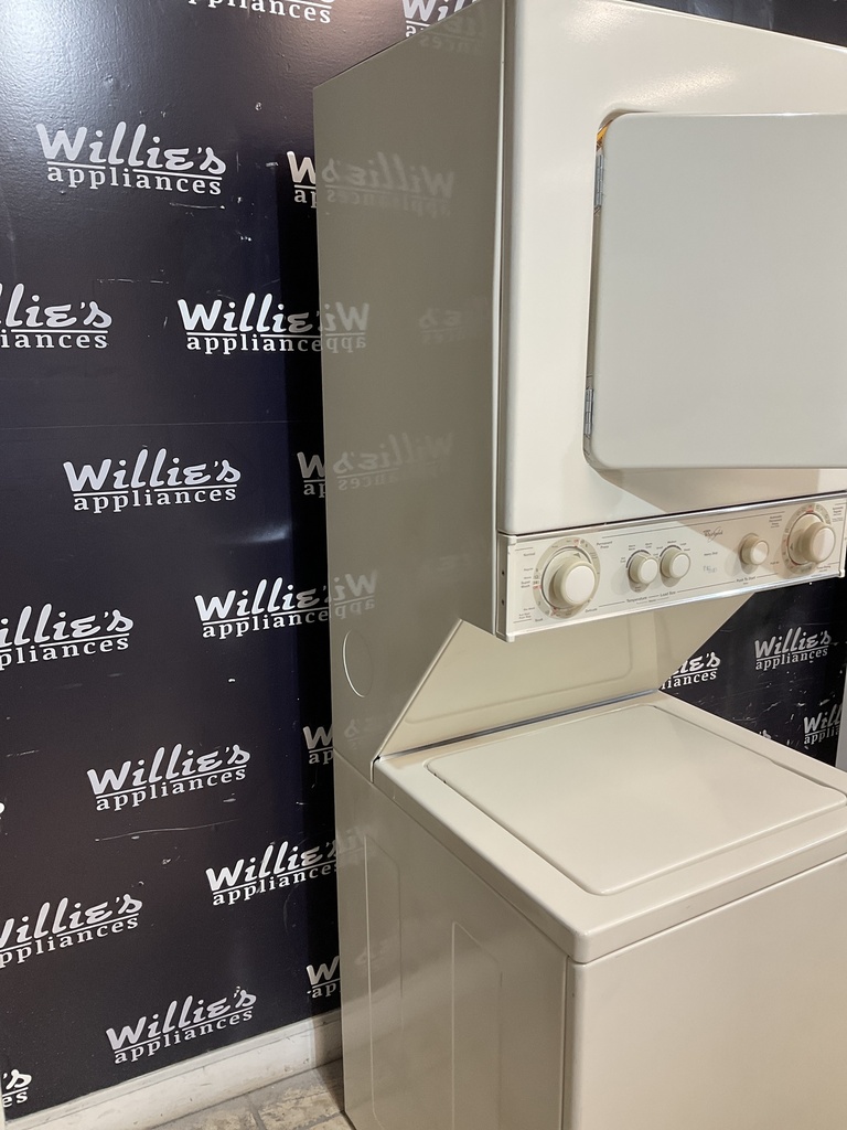 Whirlpool Used Electric Unit Stackable 220volts (30 AMP)  24x71 1/2” {3 prong}