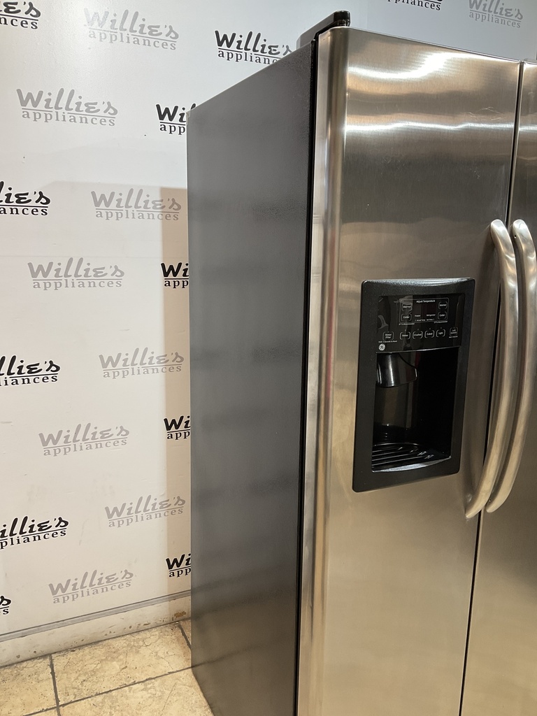 Ge Used Refrigerator Side by Side 36x68 1/2” 