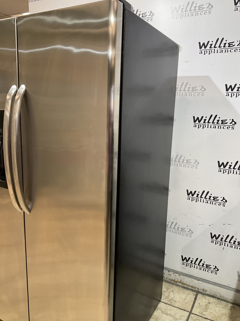 Ge Used Refrigerator Side by Side 36x68 1/2” 
