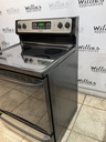 Hotpoint Used Electric Stove 220volts (40/50 AMP) 30inches {4 prong} 