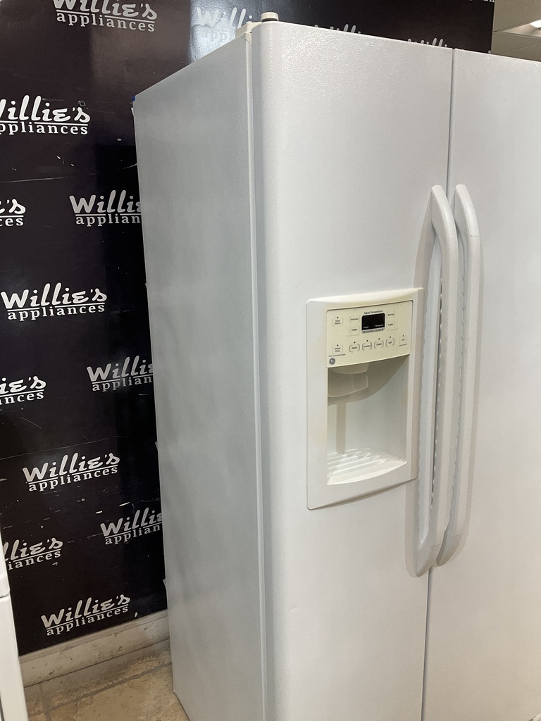Ge Used Refrigerator Side by Side 36x69 