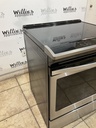 Whirlpool Used Electric Stove 220volts (40/50 AMP) 30inches {4 prong} 