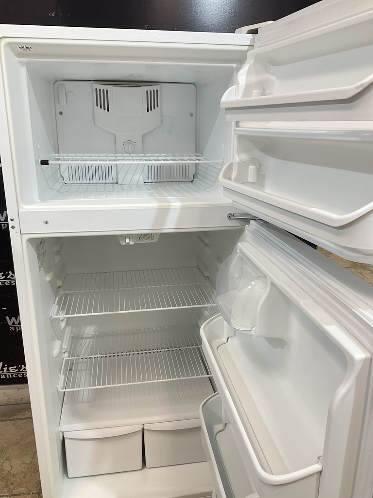 Kenmore Used Refrigerator Top and Bottom 28x64 1/2”