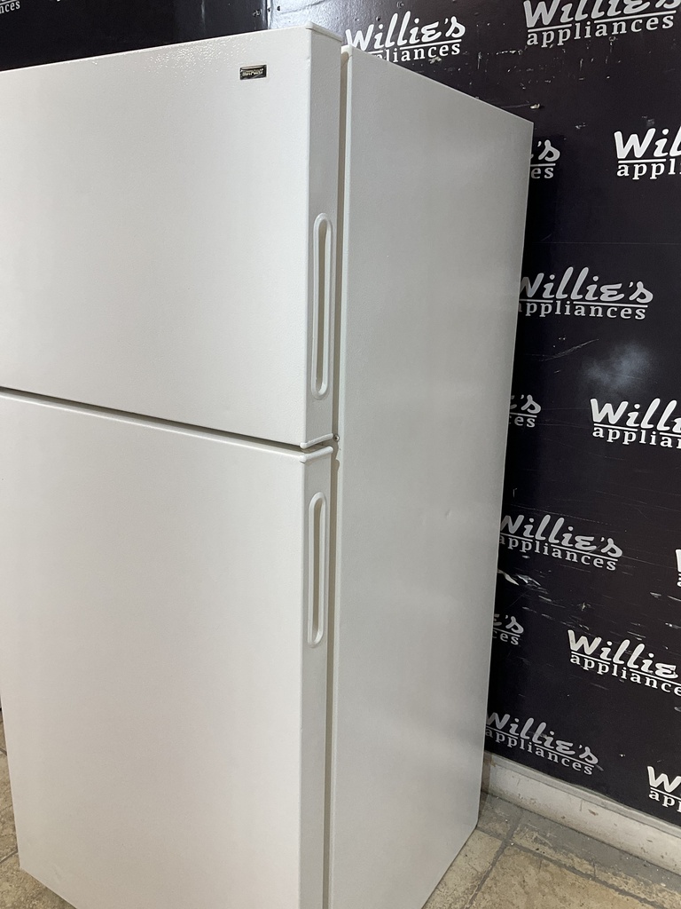 Hotpoint Used Refrigerator Top and Bottom 28x61 1/2” 