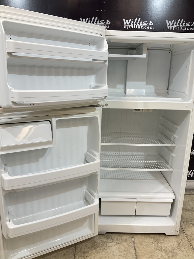 Hotpoint Used Refrigerator Top and Bottom 28x61 1/2” 