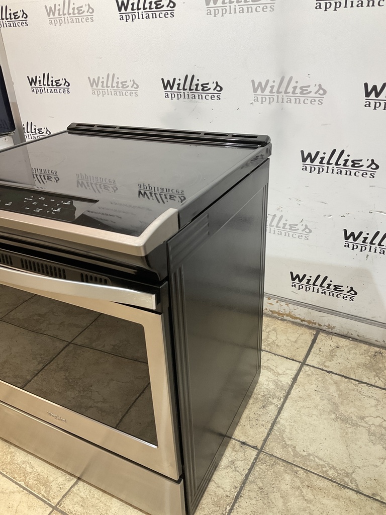 Whirlpool Used Electric Stove 220volts(40/50 AMP) 30inches {4 prong} (Stainless Steel)