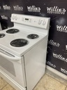 Ge Used Electric Stove 220volts (40/50 AMP) 30inches {3 prong} (White)