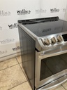 Lg Used Electric Stove 220volts (40/50 AMP) 30inches {4 prong} (Stainless Steel)