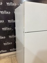 Hotpoint Used Refrigerator Top and Bottom 28x61 1/2’ (White) 