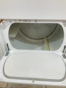 Whirlpool Used Natural Gas Set Washer/Dryer 27/29inches (White) 